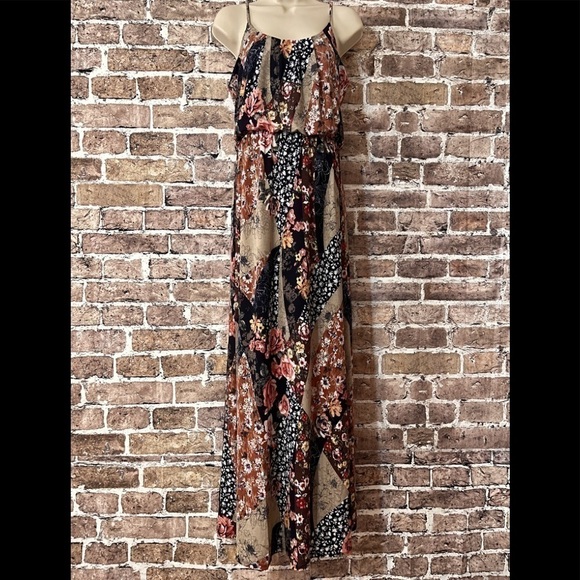 Late August Maxi Dress - NWOT - Picture 4 of 4